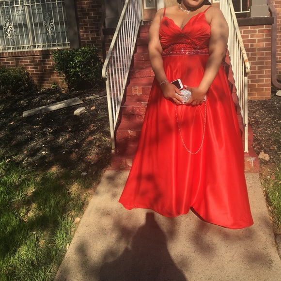 Red plus size prom dress
